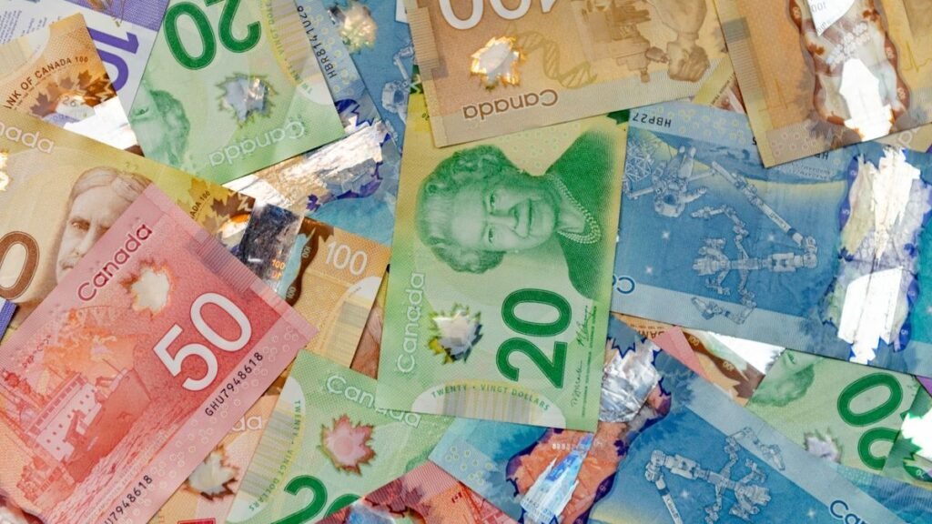 $680 GST/HST Credit 2025 : Who Qualifies and When You’ll Be Paid
